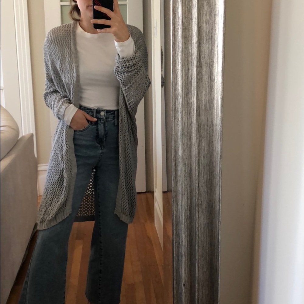 Grey hole sweater long line kimono